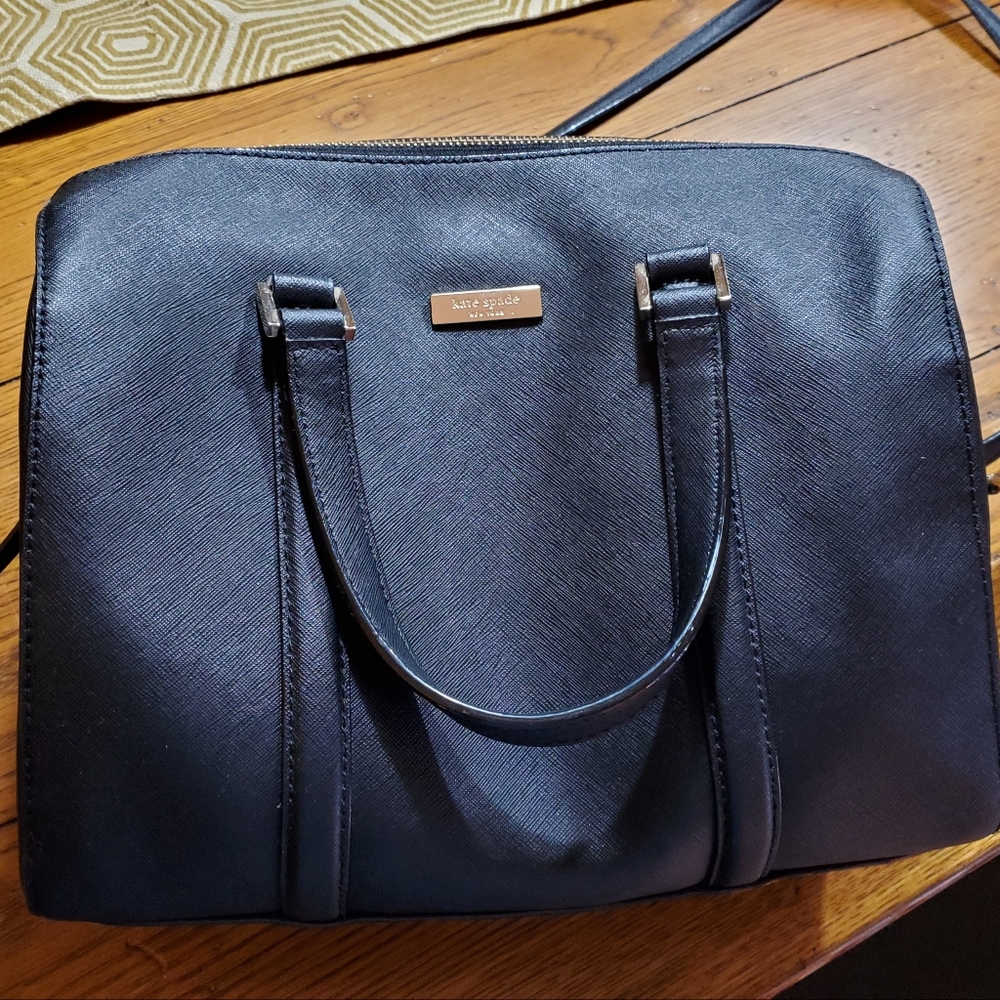 KATE SPADE SATCHEL PURSE.